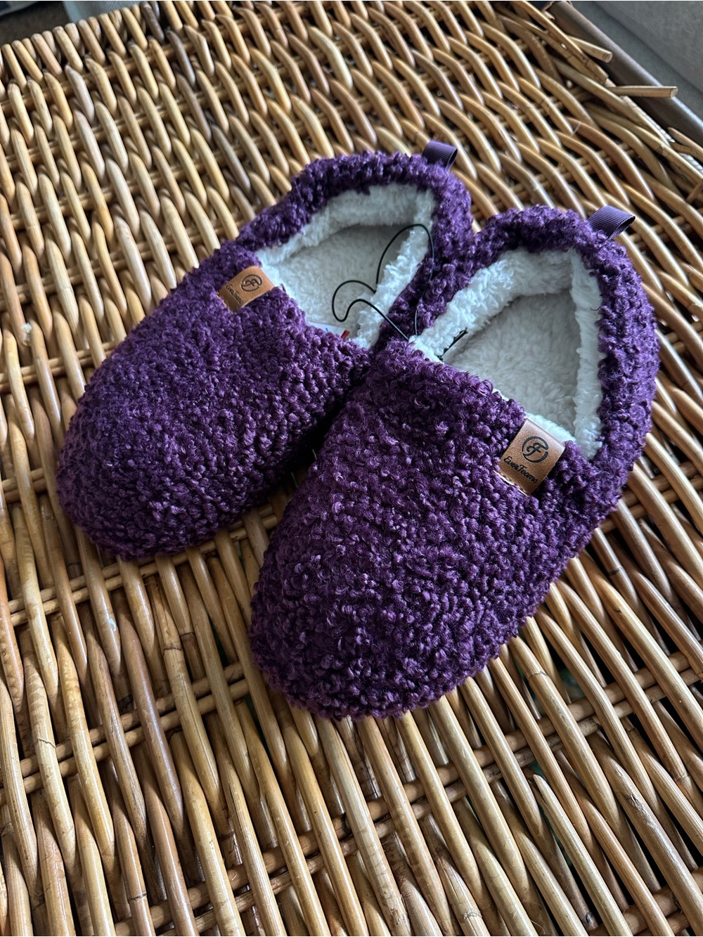 Cozy Purple Sherpa-Lined Women's Slip-On Slippers